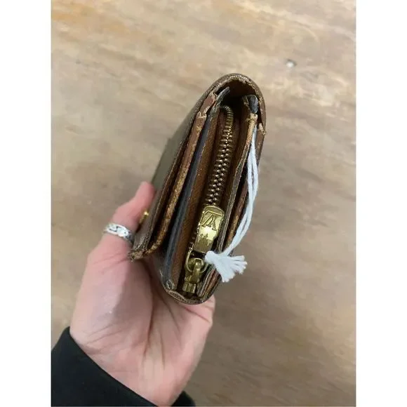 Louis Vuitton 2003 Monogram Porte Monnaie Billets Tresor Wallet- Vintage Burrito